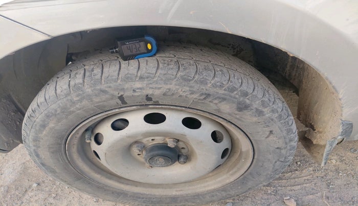 2016 Tata Bolt XE QUADRAJET, Diesel, Manual, 2,19,665 km, tyre