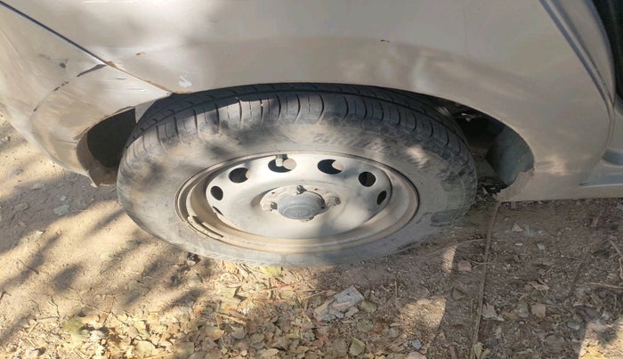 2016 Tata Bolt XE QUADRAJET, Diesel, Manual, 2,19,665 km, tyre