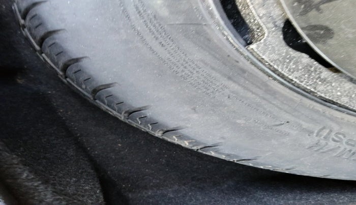 2017 BMW X1 sDrive 20d x Line, Diesel, Automatic, 1,22,518 km, tyre