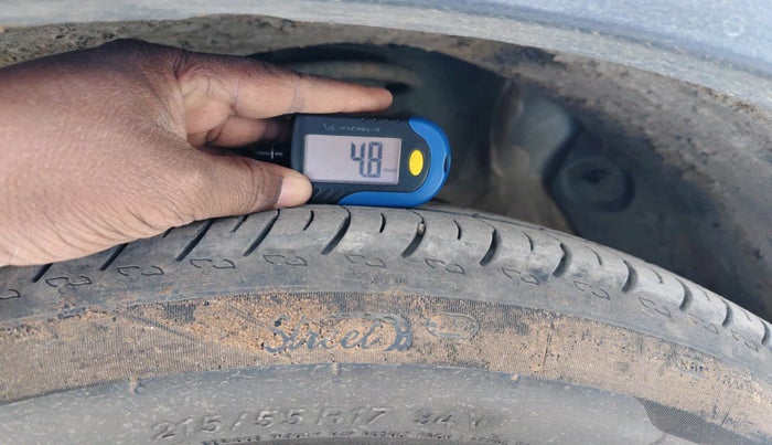 2022 MG ASTOR SMART EX 1.5 MT, Petrol, Manual, 60,273 km, tyre