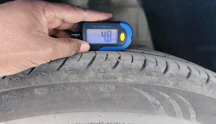 2022 MG ASTOR SMART EX 1.5 MT, Petrol, Manual, 60,273 km, tyre