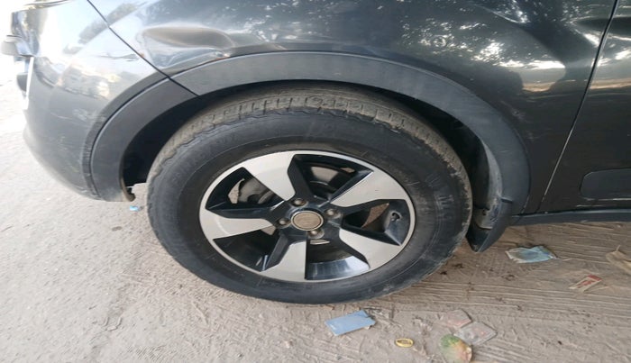 2019 Tata NEXON XZA PLUS DIESEL, Diesel, Automatic, 88,694 km, tyre