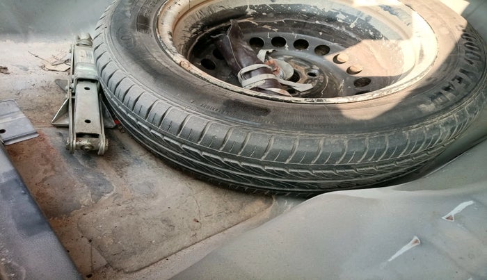 2017 Honda City 1.5L I-VTEC V MT, Petrol, Manual, 68,150 km, tyre