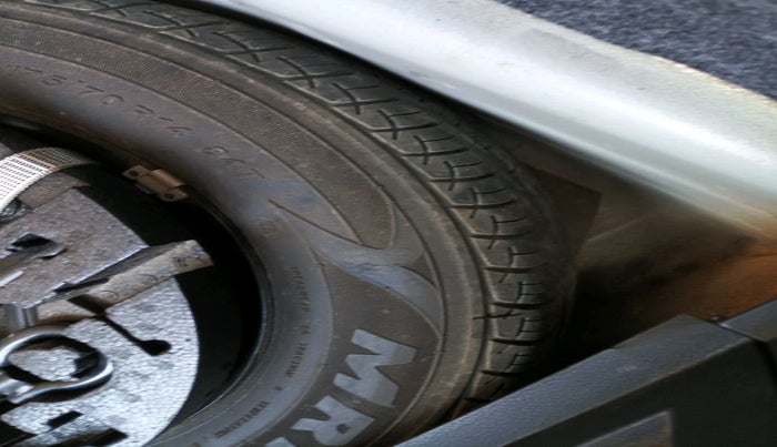 2016 Volkswagen Polo HIGHLINE1.2L, Petrol, Manual, 92,486 km, tyre