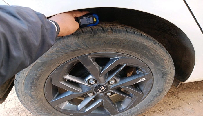 2021 Hyundai GRAND I10 NIOS SPORTZ AMT 1.2 KAPPA VTVT, Petrol, Automatic, 31,006 km, tyre