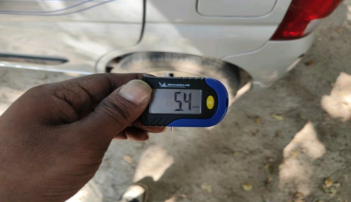 2013 Maruti Alto K10 VXI, Petrol, Manual, 59,698 km, tyre