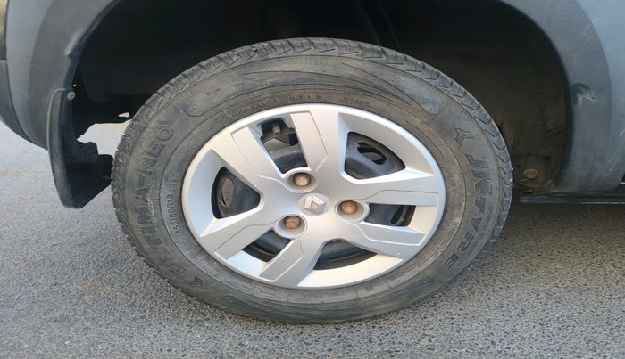 2018 Renault Kwid RXL, Petrol, Manual, 26,775 km, tyre