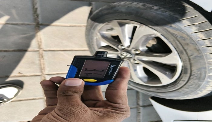 2016 Hyundai Xcent SX 1.2 (O), Petrol, Manual, 1,33,430 km, tyre