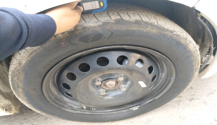 2021 Tata ALTROZ XT DIESEL, Diesel, Manual, 1,06,870 km, tyre