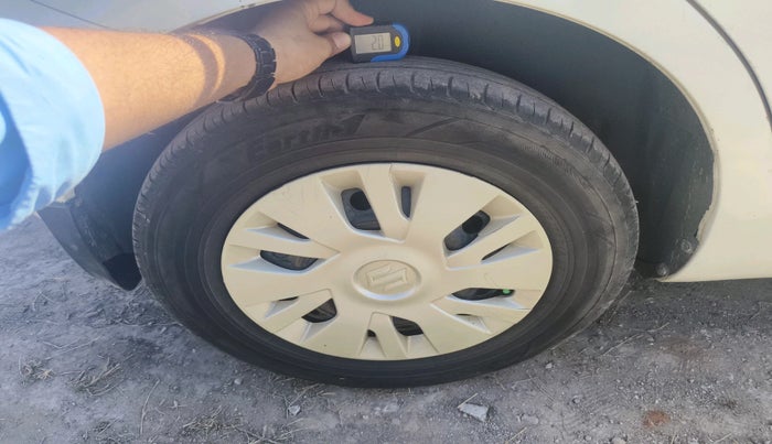 2012 Maruti Swift VDI, Diesel, Manual, 1,30,459 km, tyre