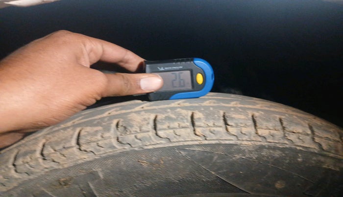 2019 Datsun Redi Go S 1.0, Petrol, Manual, 1,08,179 km, tyre