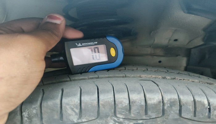 2012 Maruti Swift VDI, Diesel, Manual, 1,70,659 km, tyre