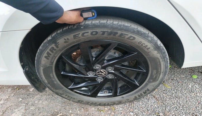 2023 Volkswagen VIRTUS GT PLUS TSI 1.5 EVO DSG, Petrol, Automatic, 25,189 km, tyre