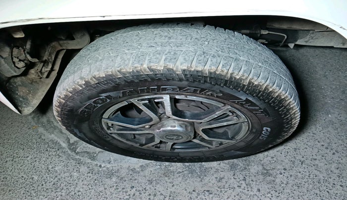 2020 Mahindra Bolero B6 (O), Diesel, Manual, 1,38,905 km, tyre