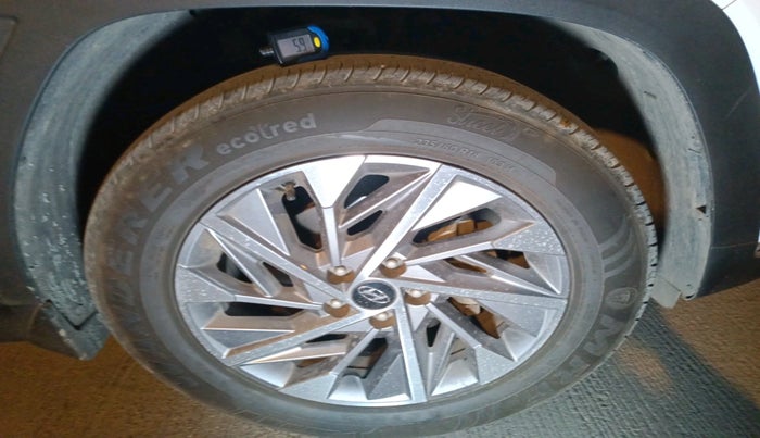 2023 Hyundai Tucson SIGNATURE 2.0 AT PETROL, Petrol, Automatic, 16,177 km, tyre