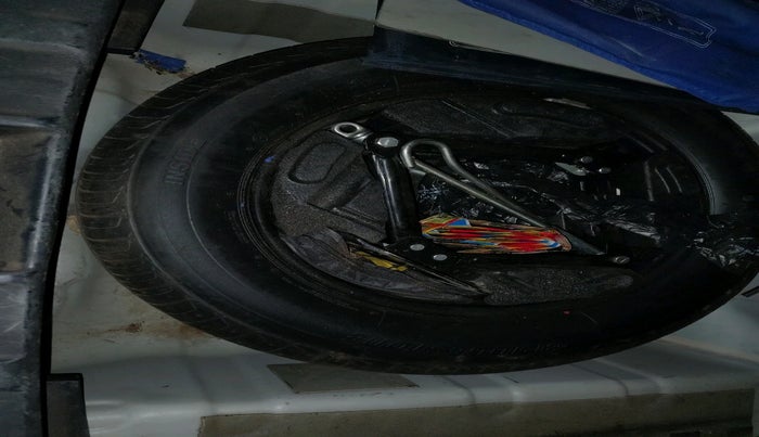 2019 Tata NEXON XZA PLUS PETROL, Petrol, Automatic, 1,68,651 km, tyre