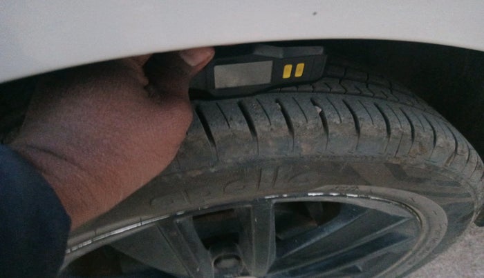 2021 Skoda Rapid STYLE TSI, Petrol, Manual, 44,666 km, tyre