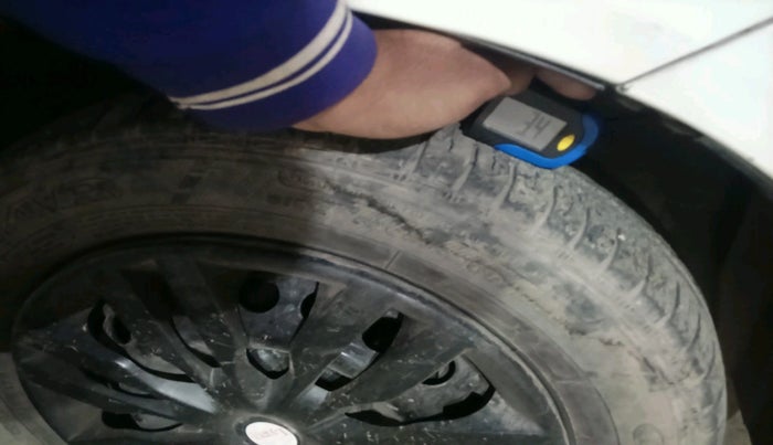 2017 Honda Amaze 1.5L I-DTEC E, Diesel, Manual, 39,870 km, tyre