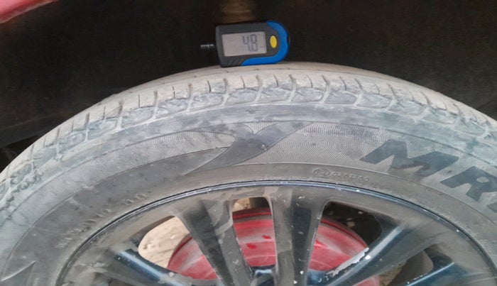 2011 Toyota Etios Liva VX, Petrol, Manual, 81,146 km, tyre