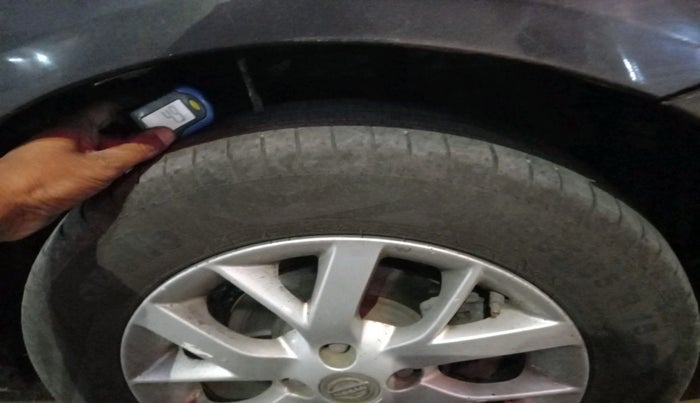 2015 Nissan Sunny XV DIESEL, Diesel, Manual, 61,347 km, tyre