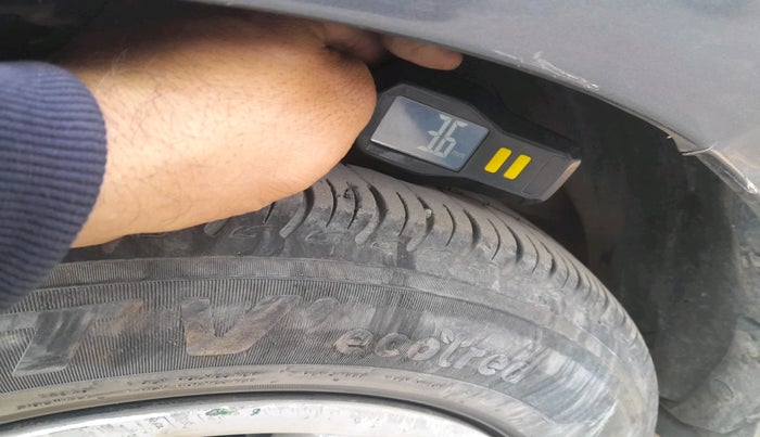 2018 Hyundai NEW SANTRO SPORTZ CNG, Petrol, Manual, 1,39,812 km, tyre