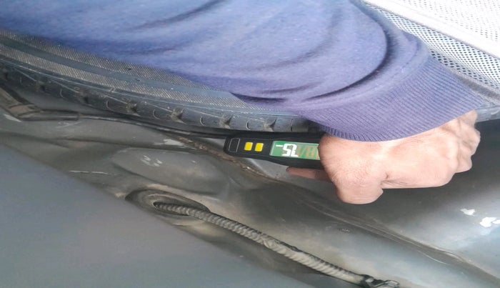 2018 Hyundai NEW SANTRO SPORTZ CNG, Petrol, Manual, 1,39,812 km, tyre