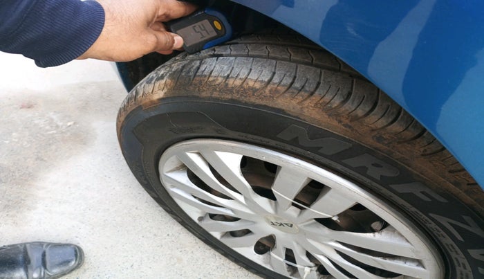 2014 Maruti Celerio VXI CNG, Petrol, Manual, 1,38,343 km, tyre