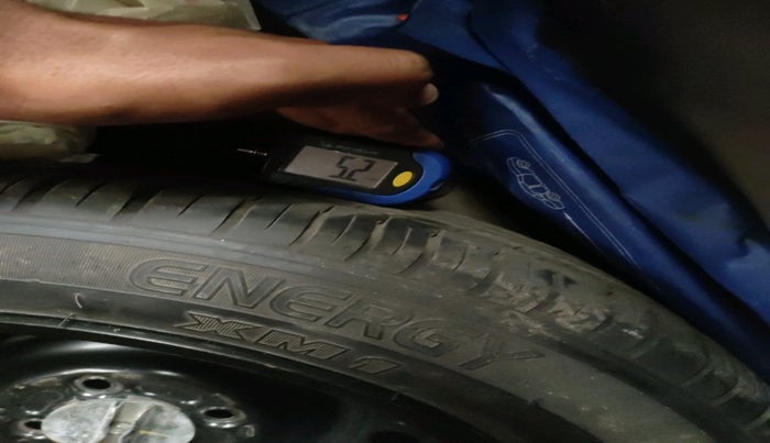 2015 Honda City 1.5L I-VTEC V MT, Petrol, Manual, 88,000 km, tyre