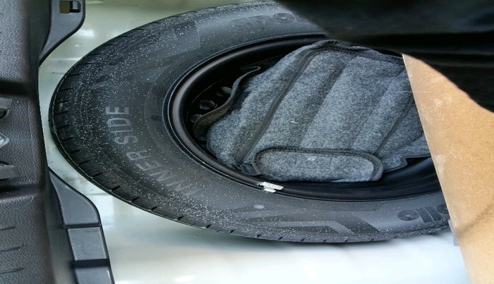 2023 Hyundai VENUE S 1.2, Petrol, Manual, 7,012 km, tyre