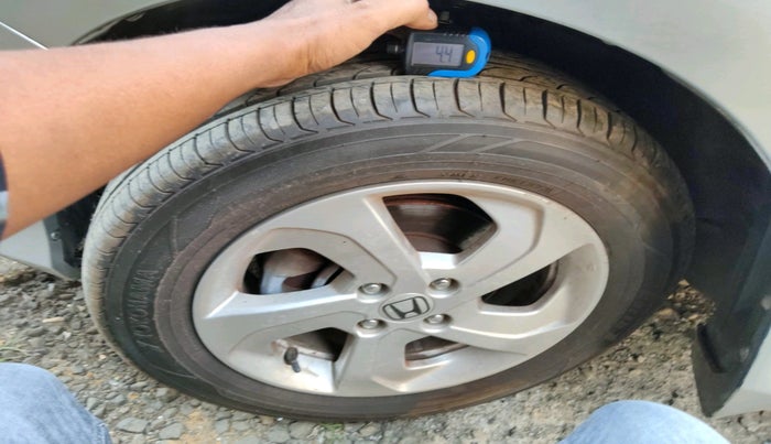 2014 Honda City 1.5L I-VTEC VX CVT, Petrol, Automatic, 41,810 km, tyre