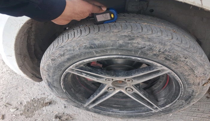 2013 Maruti Swift VXI, Petrol, Manual, 99,248 km, tyre