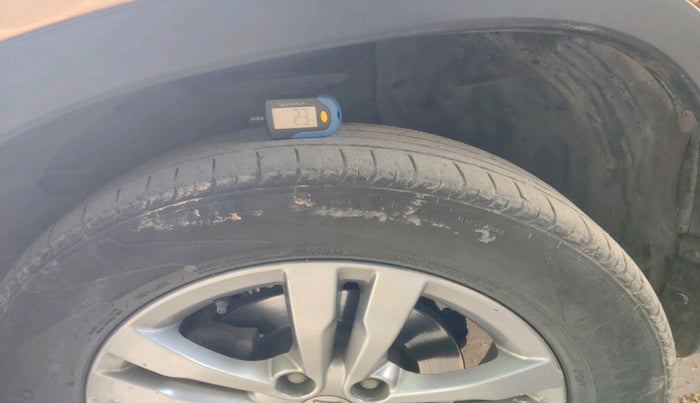 2016 Maruti Vitara Brezza ZDI PLUS DUAL TONE, Diesel, Manual, 1,38,075 km, tyre