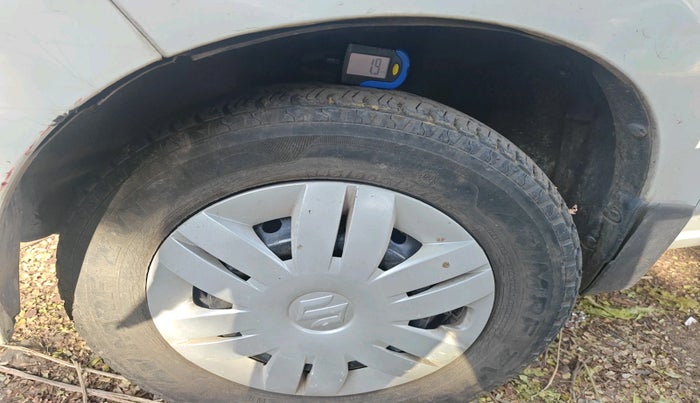 2017 Maruti Alto 800 LXI, Petrol, Manual, 37,509 km, tyre