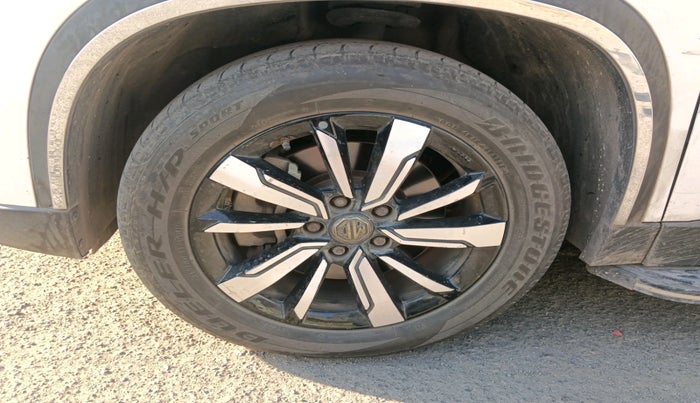 2020 MG HECTOR SHARP 2.0 DIESEL, Diesel, Manual, 59,654 km, tyre