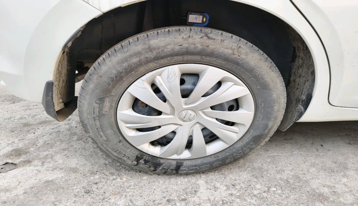 2024 Maruti Swift VXi (O), Petrol, Manual, 14,769 km, tyre