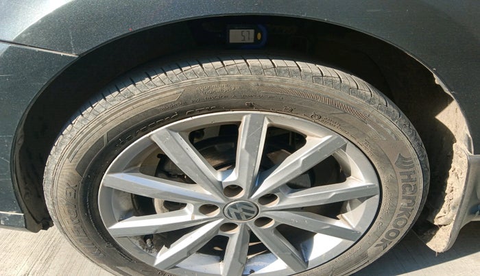 2018 Volkswagen Ameo HIGHLINE PLUS 1.0L 16 ALLOY, Petrol, Manual, 59,762 km, tyre