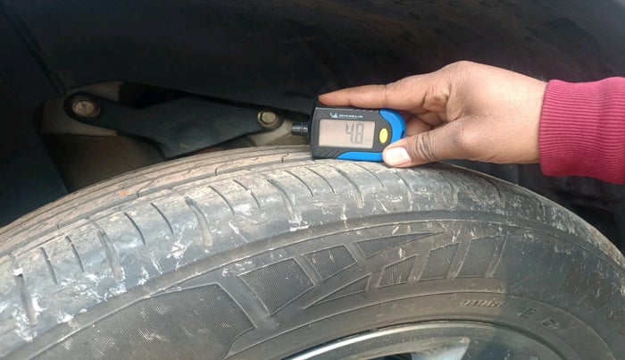 2024 Tata Safari PURE PLUS S AT, Diesel, Automatic, 28,196 km, tyre