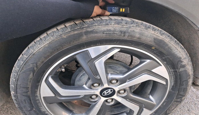 2018 Hyundai Creta SX AT 1.6 PETROL, Petrol, Automatic, 1,06,891 km, tyre