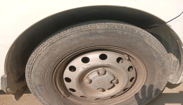 2013 Hyundai i10 ERA 1.1, Petrol, Manual, 90,822 km, tyre