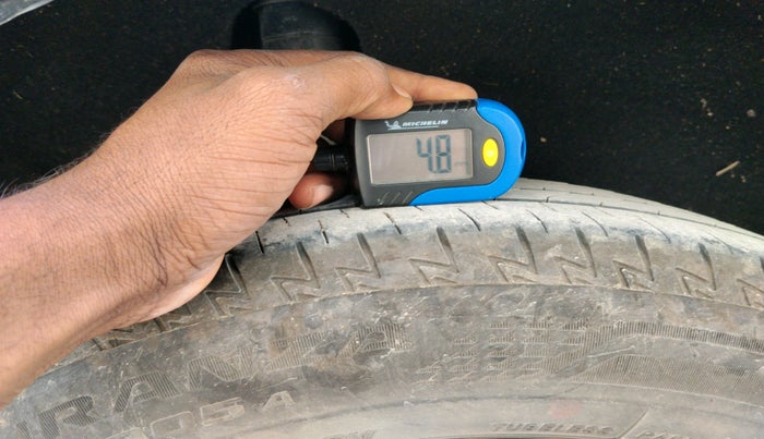 2016 Maruti Baleno DELTA DIESEL 1.3, Diesel, Manual, 72,882 km, tyre