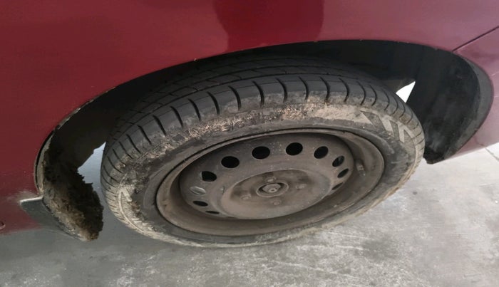 2016 Maruti Wagon R 1.0 VXI AMT, Petrol, Automatic, 1,22,748 km, tyre