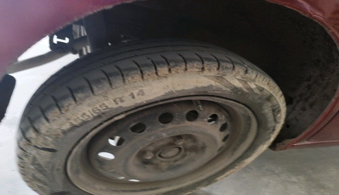 2016 Maruti Wagon R 1.0 VXI AMT, Petrol, Automatic, 1,22,748 km, tyre