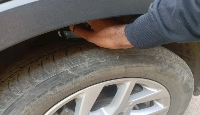 2024 Mahindra XUV300 W8 1.5 DIESEL, Diesel, Manual, 79,778 km, tyre