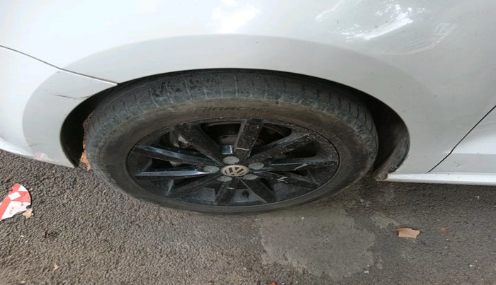 2017 Volkswagen Polo GT TSI AT, Petrol, Automatic, 42,717 km, tyre