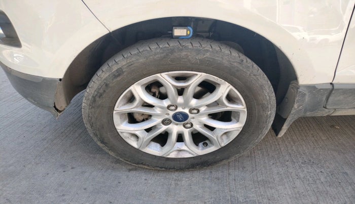 2017 Ford Ecosport TITANIUM 1.5L DIESEL, Diesel, Manual, 81,267 km, tyre