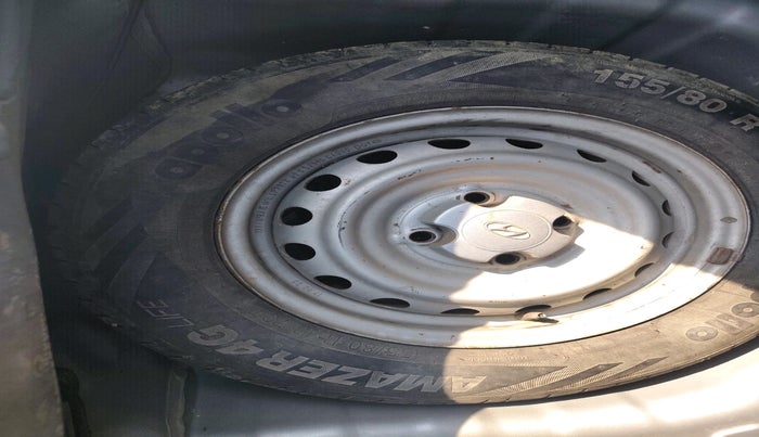 2020 Hyundai NEW SANTRO ERA EXECUTIVE, Petrol, Manual, 1,06,456 km, tyre