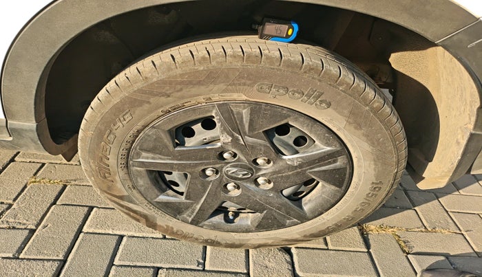 2024 Hyundai VENUE S(O) 1.2, Petrol, Manual, 12,260 km, tyre