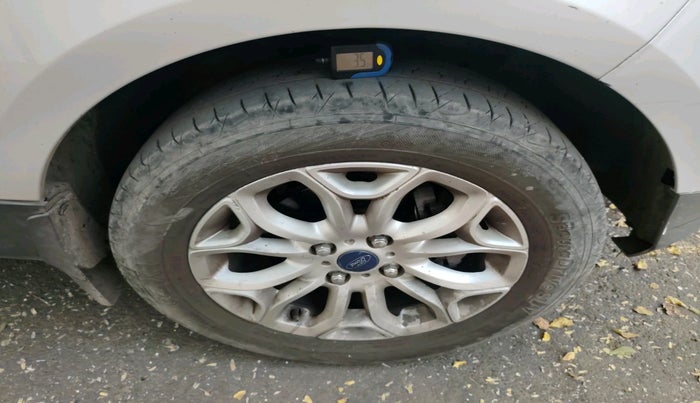 2016 Ford Ecosport TITANIUM 1.5L DIESEL, Diesel, Manual, 1,26,684 km, tyre