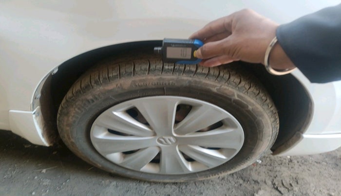 2017 Maruti Ertiga VXI CNG, Petrol, Manual, 1,11,525 km, tyre