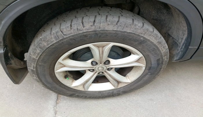 2019 Tata Harrier XZ 2.0L, Diesel, Manual, 95,091 km, tyre